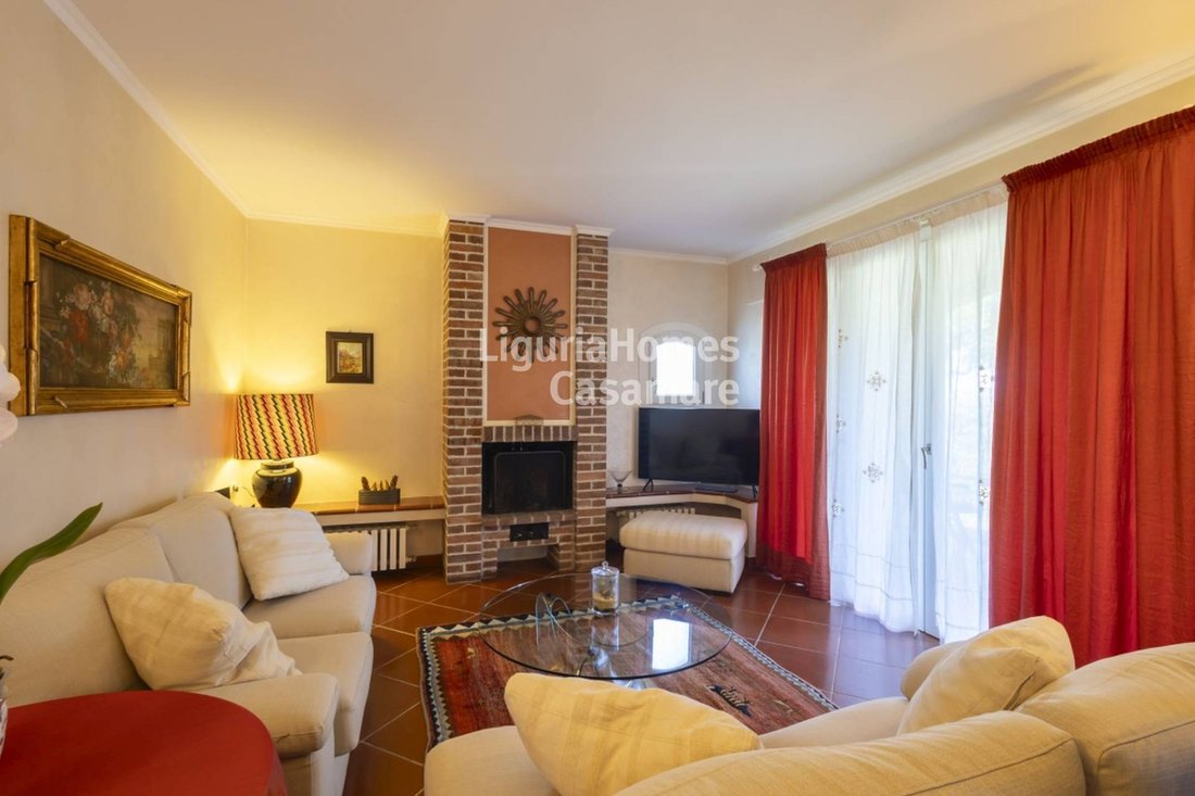 Villa in Piani-Torrazza, Imperia, Liguria 4 - 14578403