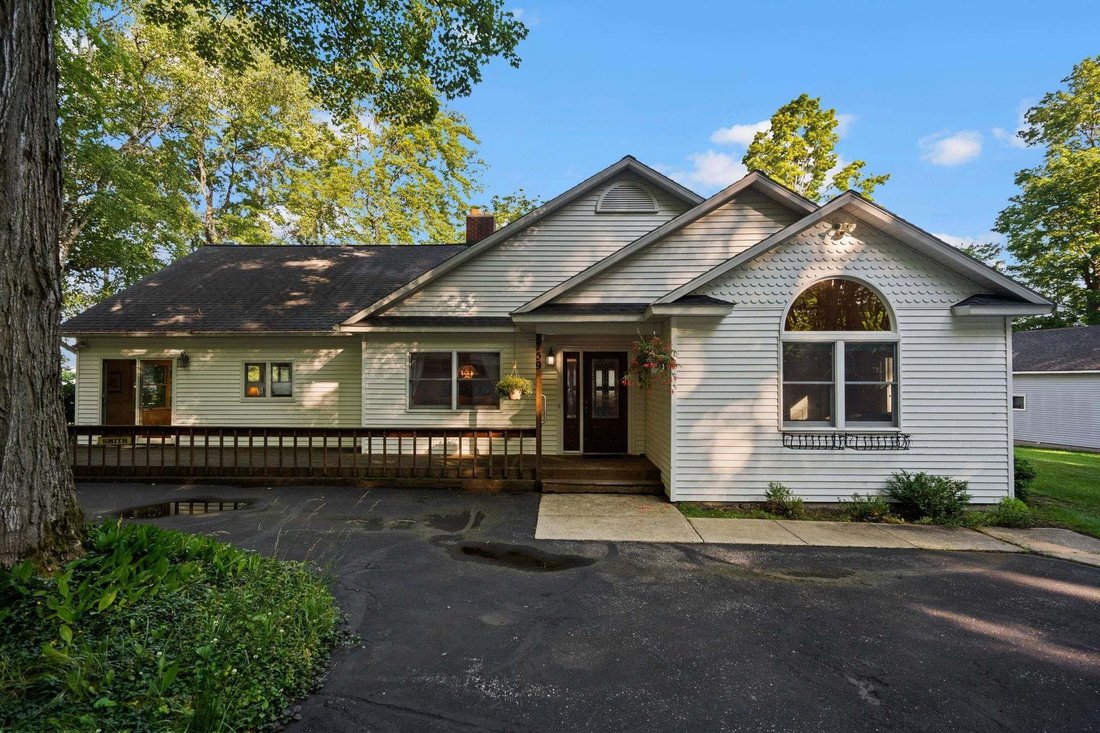 House in Traverse City, Michigan, United States 4 - 18596594