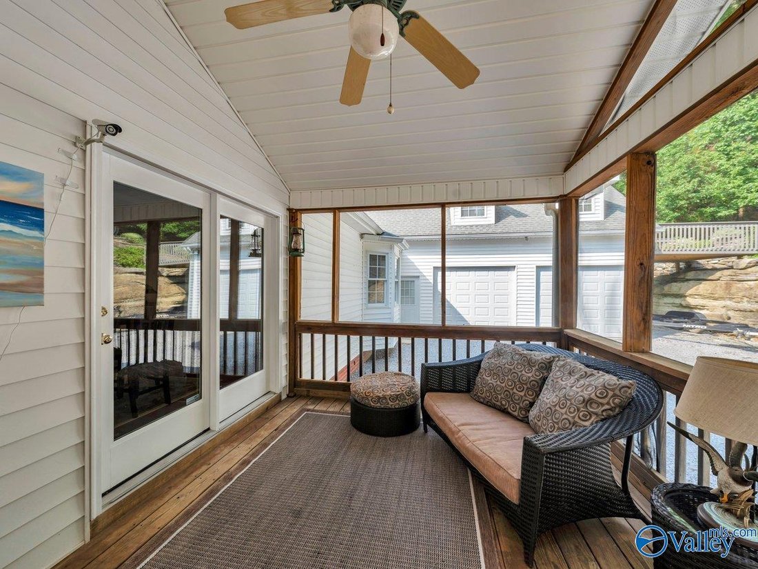 House in Guntersville, Alabama, United States 5 - 18600036