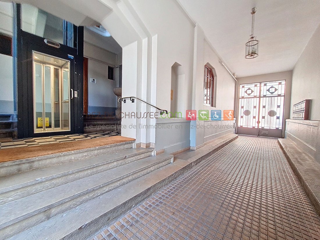 Apartment in Croix Rousse-Gros Caillou, Lyon 4e Arrondissement, Lyon 2 - 18597650