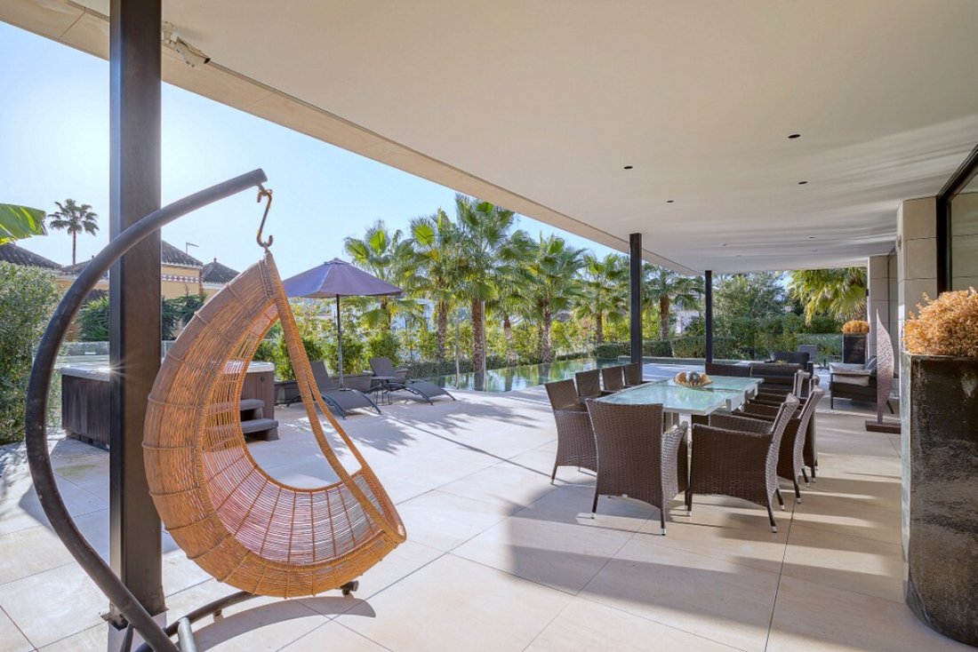 Villa in Puerto Banus, Marbella, Spain 3 - 18597108