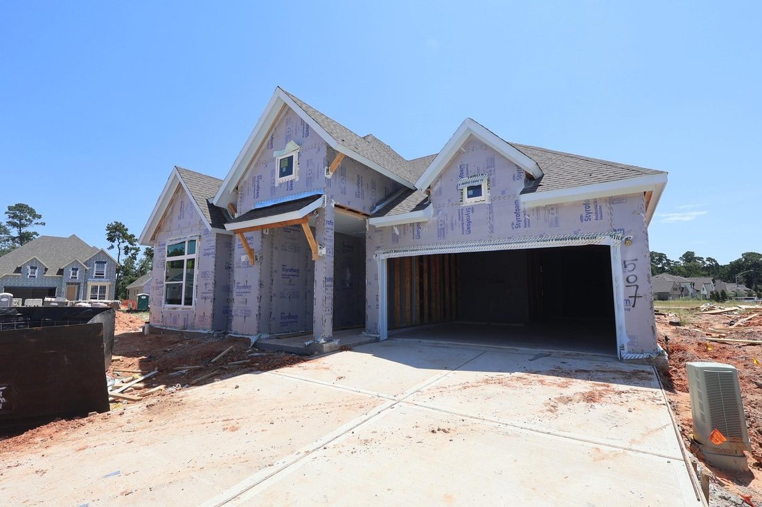 House in Conroe, Texas, United States 4 - 18244413