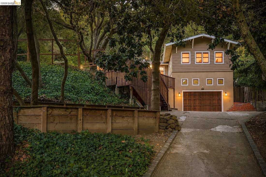 House in Oakland, California, United States 1 - 18600590