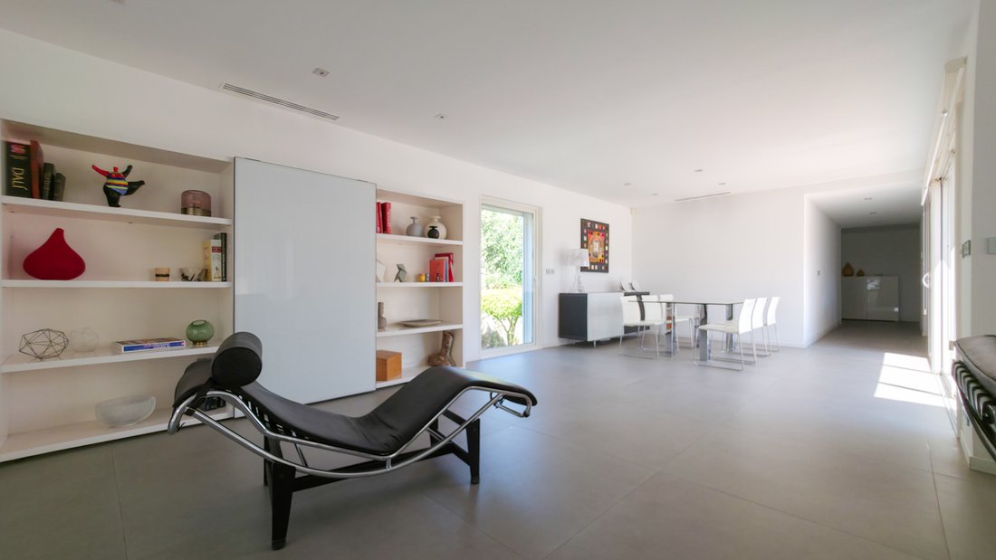 Villa in Cabestany, Occitania, France 4 - 18597844