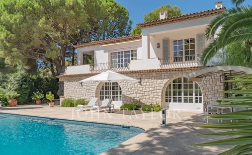 Villa in Saint-Jean-Cap-Ferrat, Provence-Alpes-Côte d'Azur, France 1