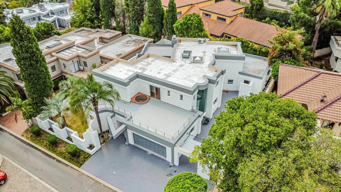 House in Alexandra, Gauteng, South Africa 5 - 18596978