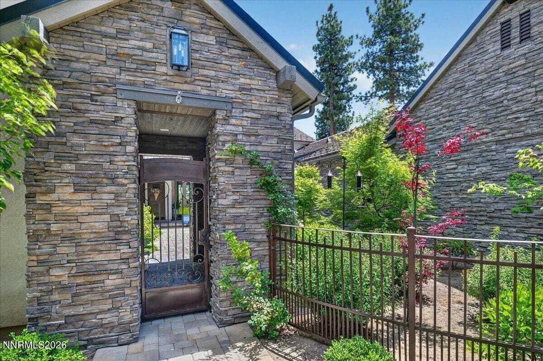 House in Reno, Nevada, United States 4 - 18603574