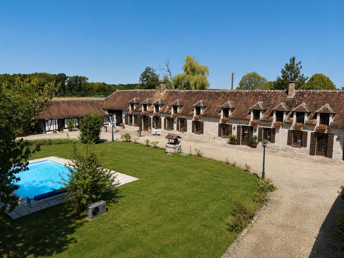 House in Beaune-la-Rolande, Centre-Val de Loire, France 3 - 18601132