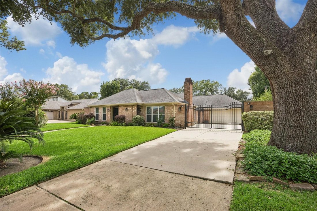 House in Houston, Texas, United States 2 - 18597899