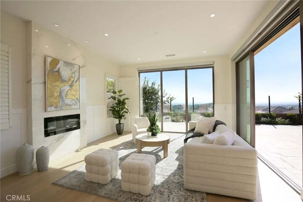 House in Irvine, California, United States 3 - 18602029