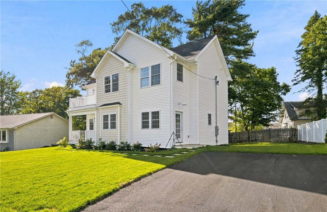 House in Barrington, Rhode Island, United States 3 - 18599926