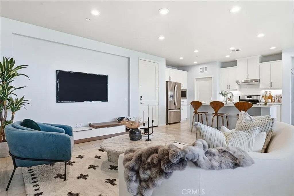 Condo in Irvine, California, United States 4 - 18601796