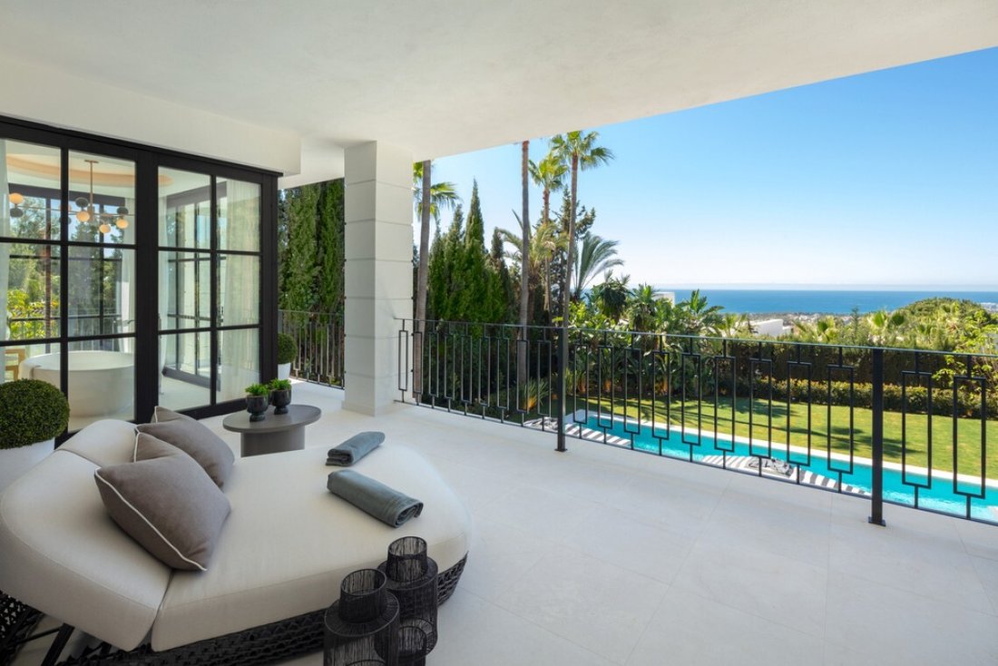 Villa in Marbella, Andalusia, Spain 2 - 18597294