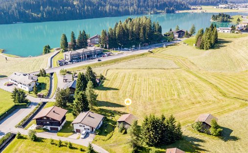 Land in Davos, Graubünden, Schweiz 1