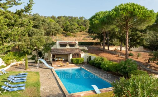 House in Nord Est, Bormes-les-Mimosas, France 1