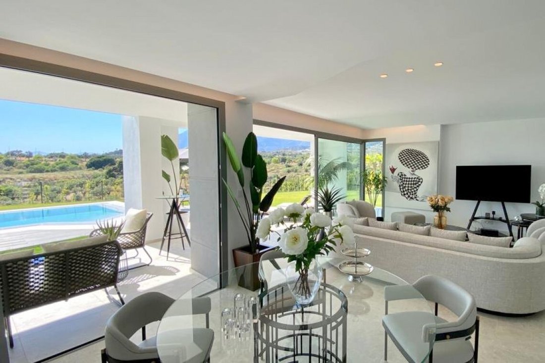 Villa in Nueva Andalucia, Marbella, Spain 2 - 18597395