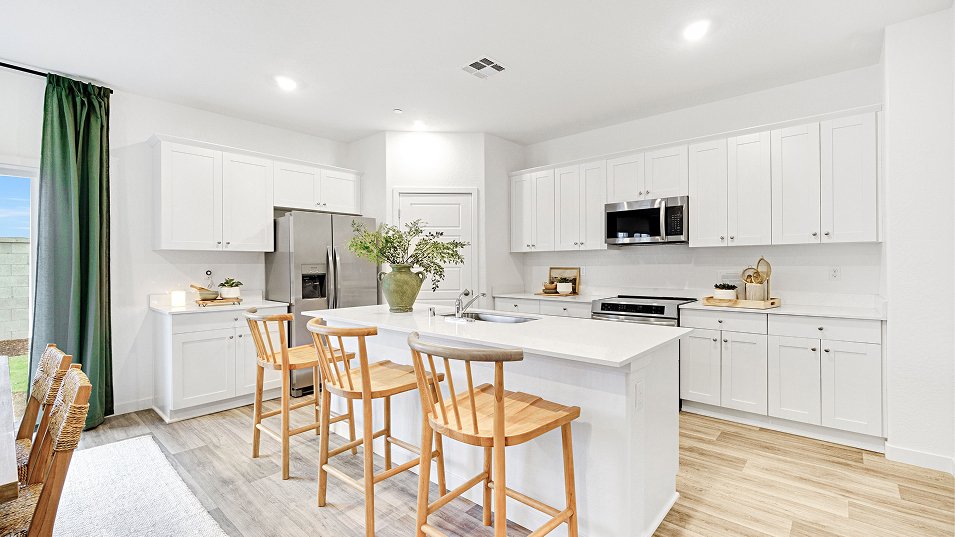 House in Visalia, California, United States 1 - 18598447