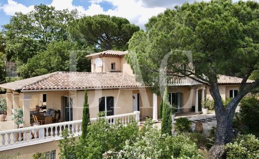 Villa in Ouest, Cogolin, France 1