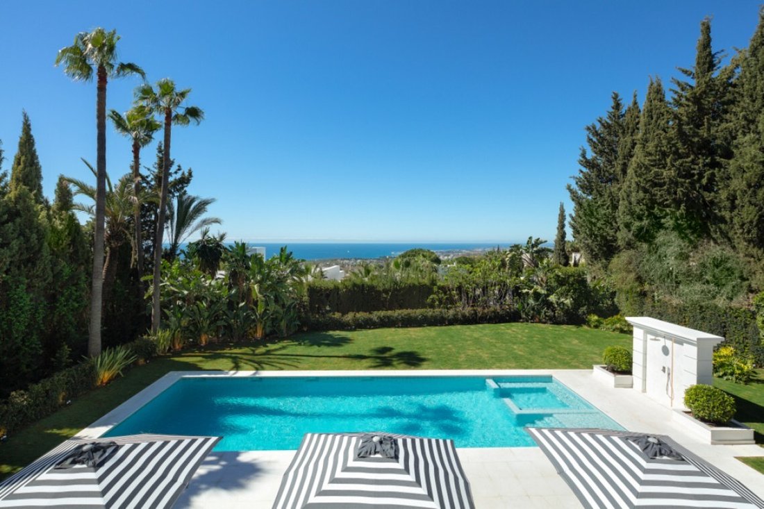 Villa in Marbella, Andalusia, Spain 3 - 18597294