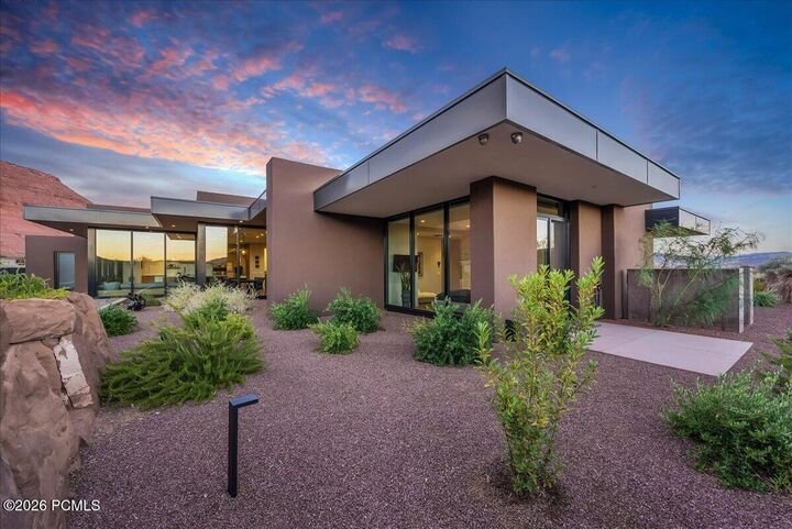 House in Ivins, Utah, United States 2 - 18603558
