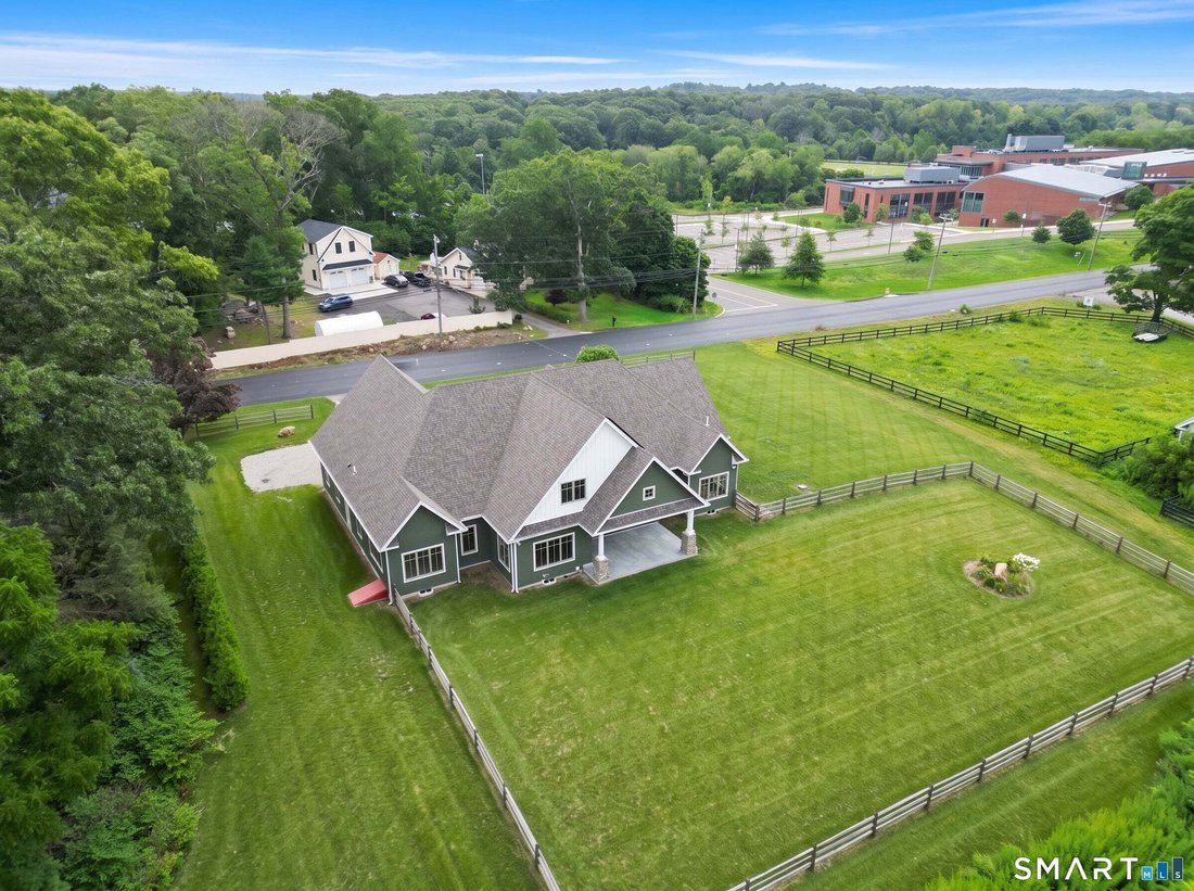 House in Clinton, Connecticut, United States 5 - 18596419