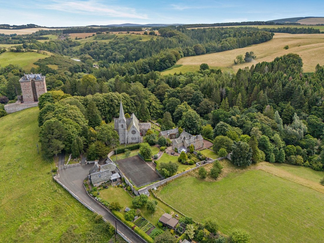 House in Midlothian, Scotland 1 - 18600079