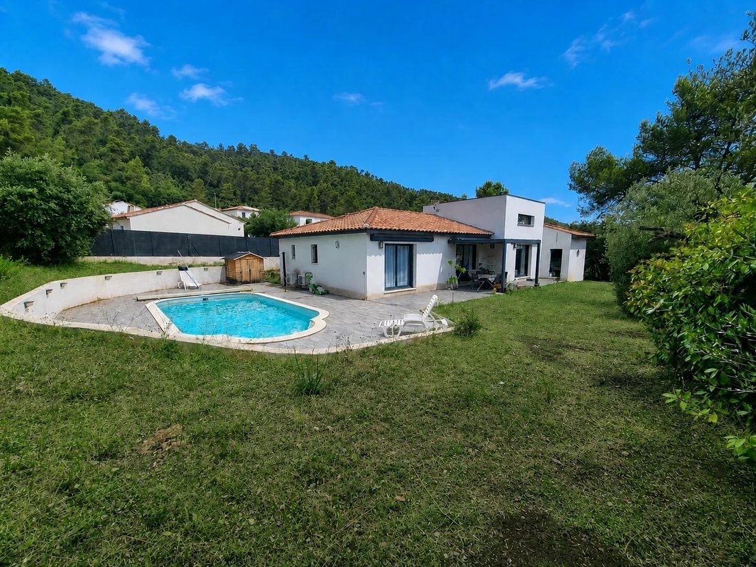 House in Sud, Le Luc, France 1 - 18352501