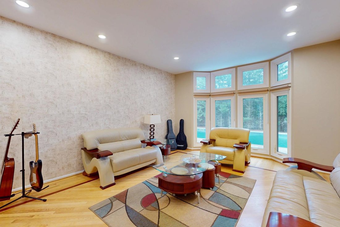 House in Buffalo Grove, Illinois, United States 3 - 18601408
