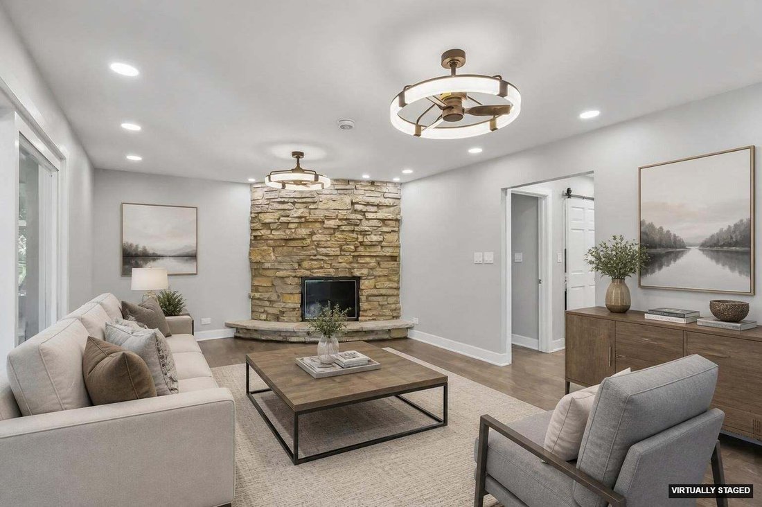 House in Naperville, Illinois, United States 4 - 18601425