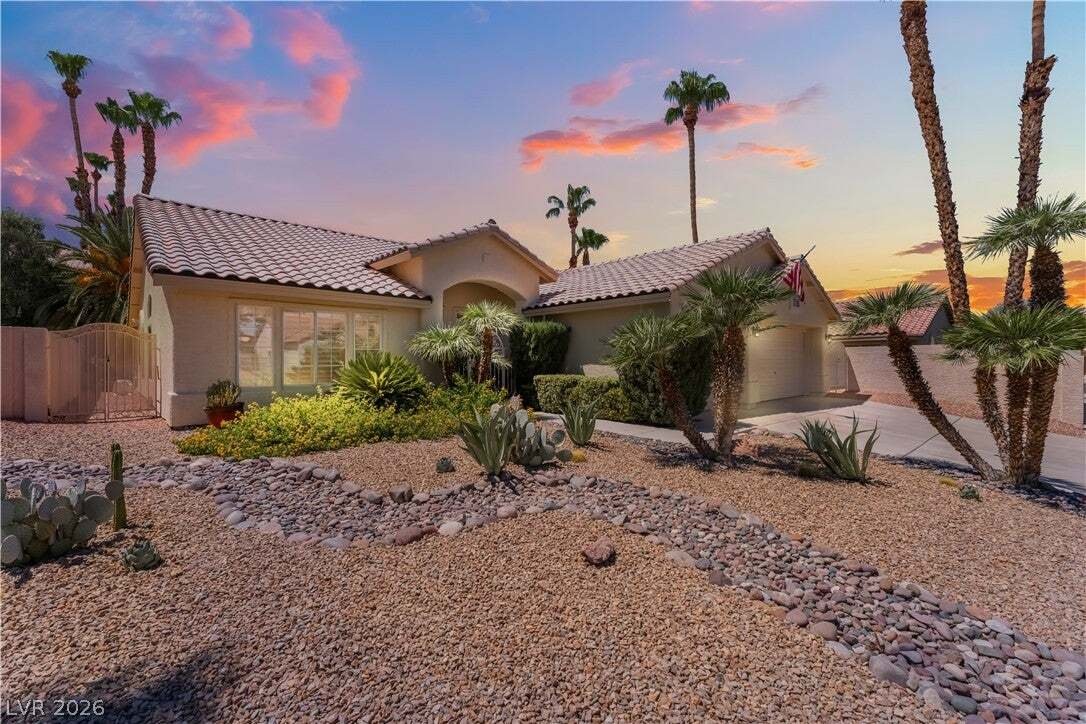 House in Las Vegas, Nevada, United States 1 - 18599894