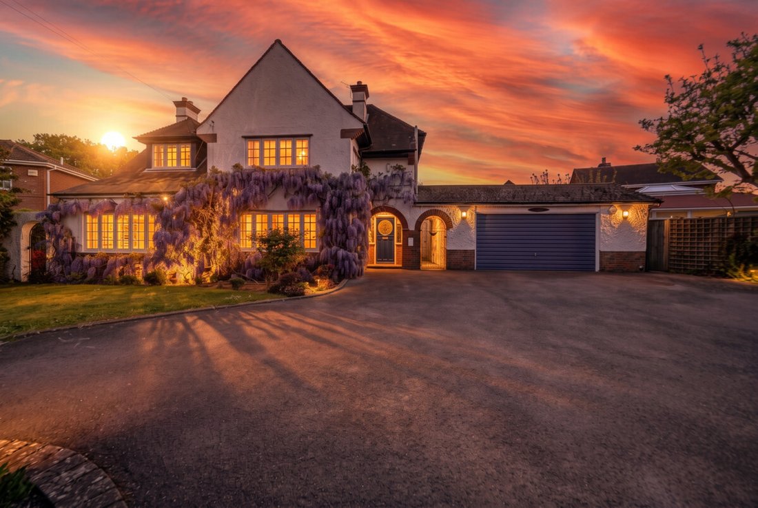 House in Hayling Island, England 2 - 18319903
