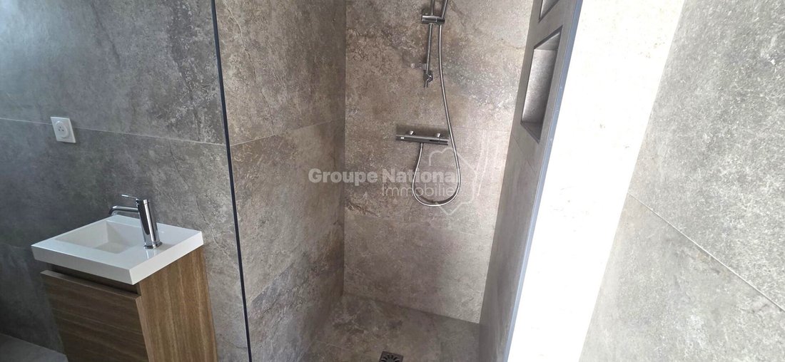 Villa in Le Rove, Provence-Alpes-Côte d'Azur, France 4 - 18602942