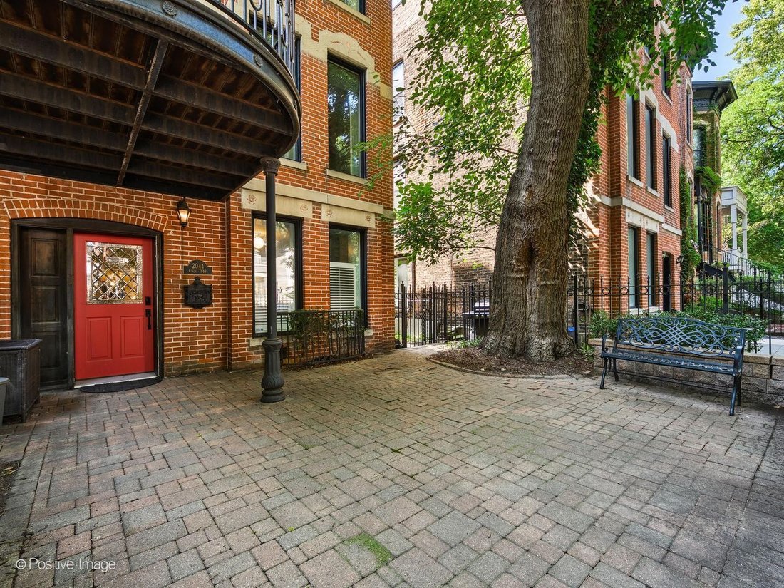 House in Chicago, Illinois, United States 2 - 18597501