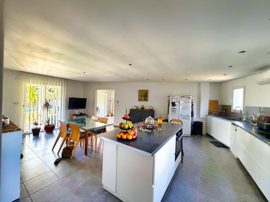 Villa in Montfort-sur-Argens, Provence-Alpes-Côte d'Azur, France 5 - 17451736