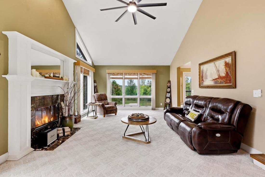 Maison à Elkhart Lake, Wisconsin, États-Unis 3 - 18600046