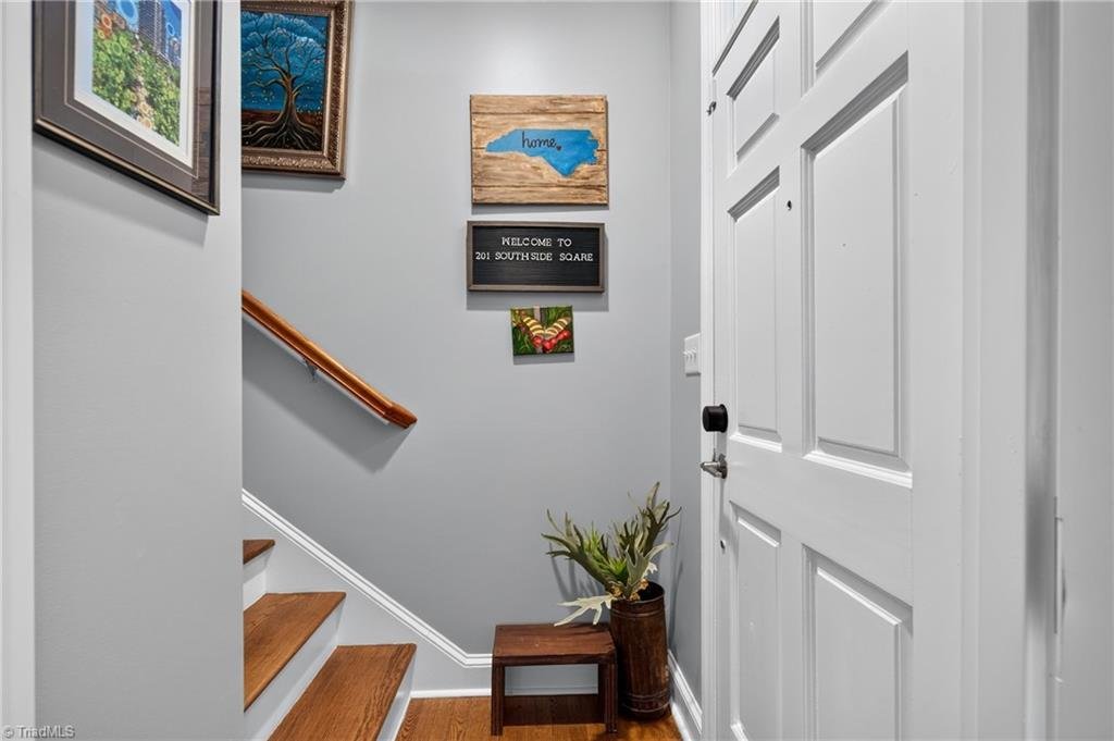 Townhouse in Greensboro, North Carolina, United States 4 - 18596731