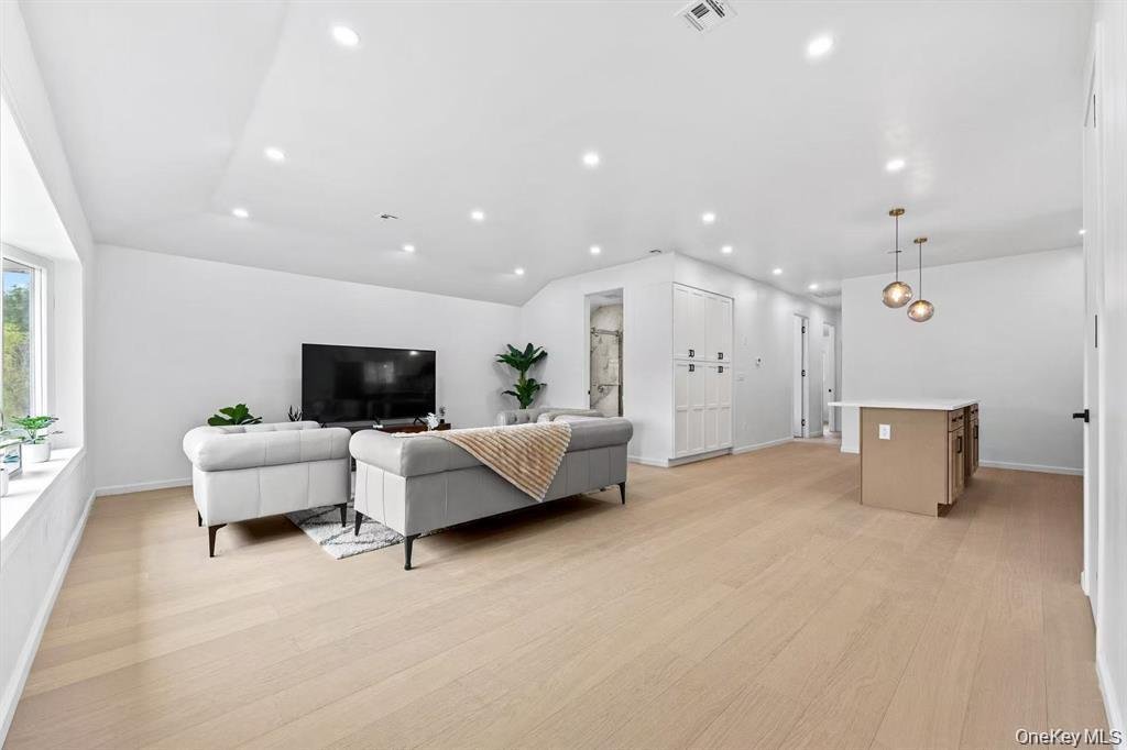 House in New York, New York, United States 2 - 18600272