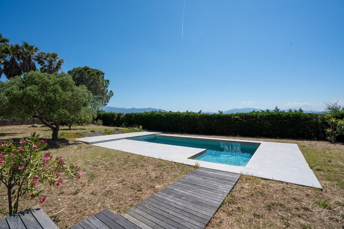 Villa in Pollestres, Occitania, France 2 - 18597821