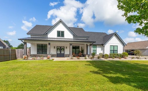 House in Sour Lake, Texas, United States 1