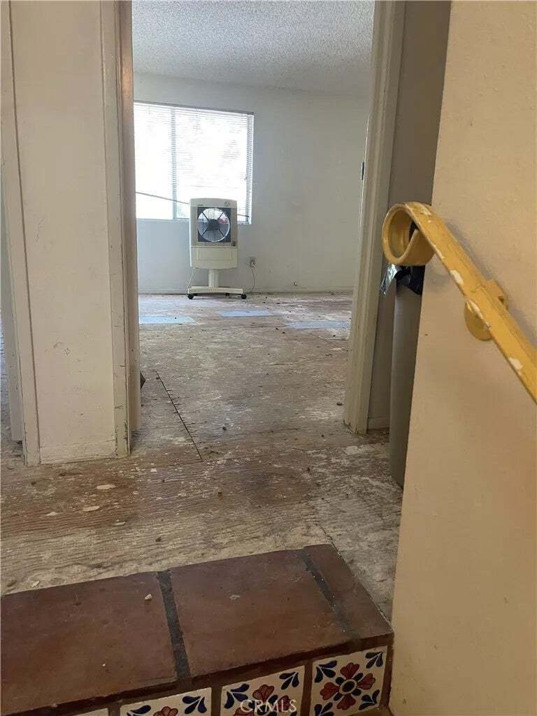 Townhouse in Altadena, California, United States 4 - 18601866