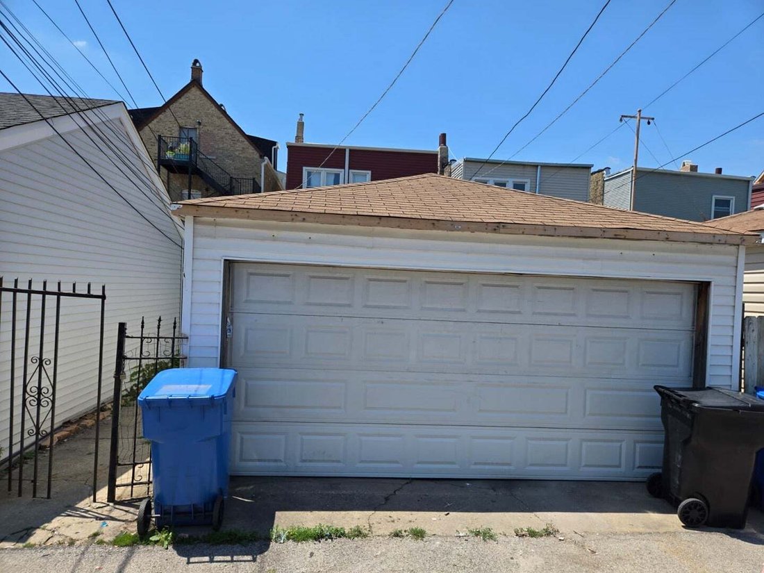 Chicago, Illinois, United States 5 - 18597554