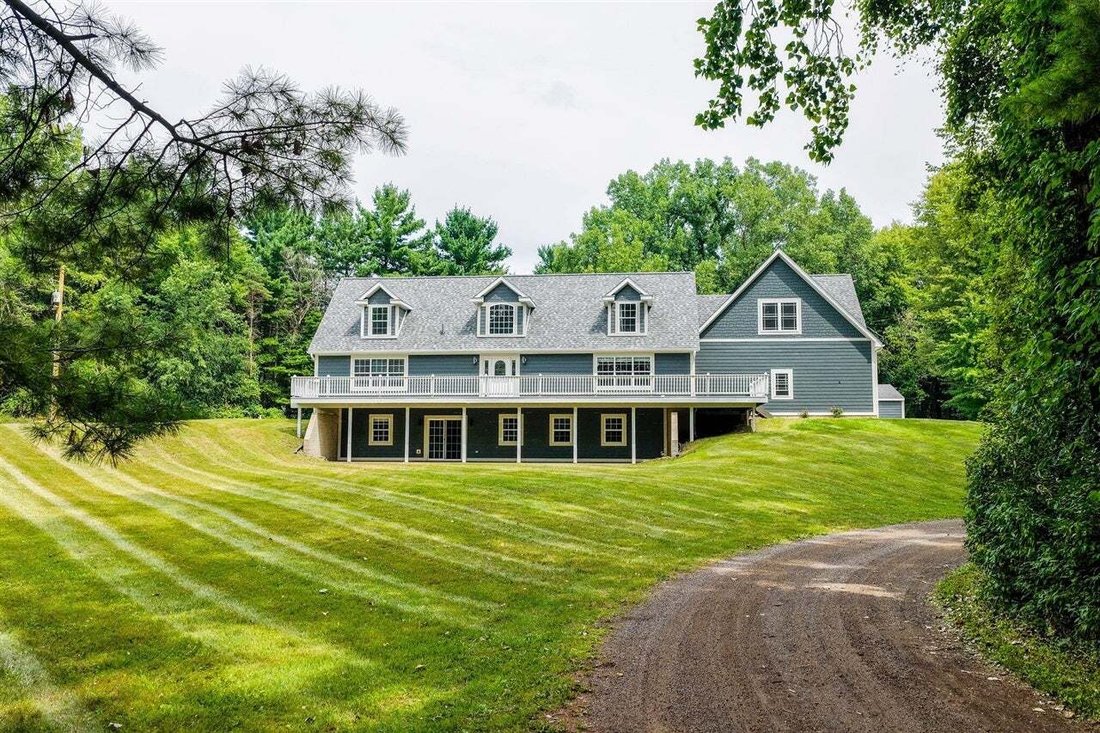 House in Grass Lake Charter Township, Michigan, United States 2 - 18600198