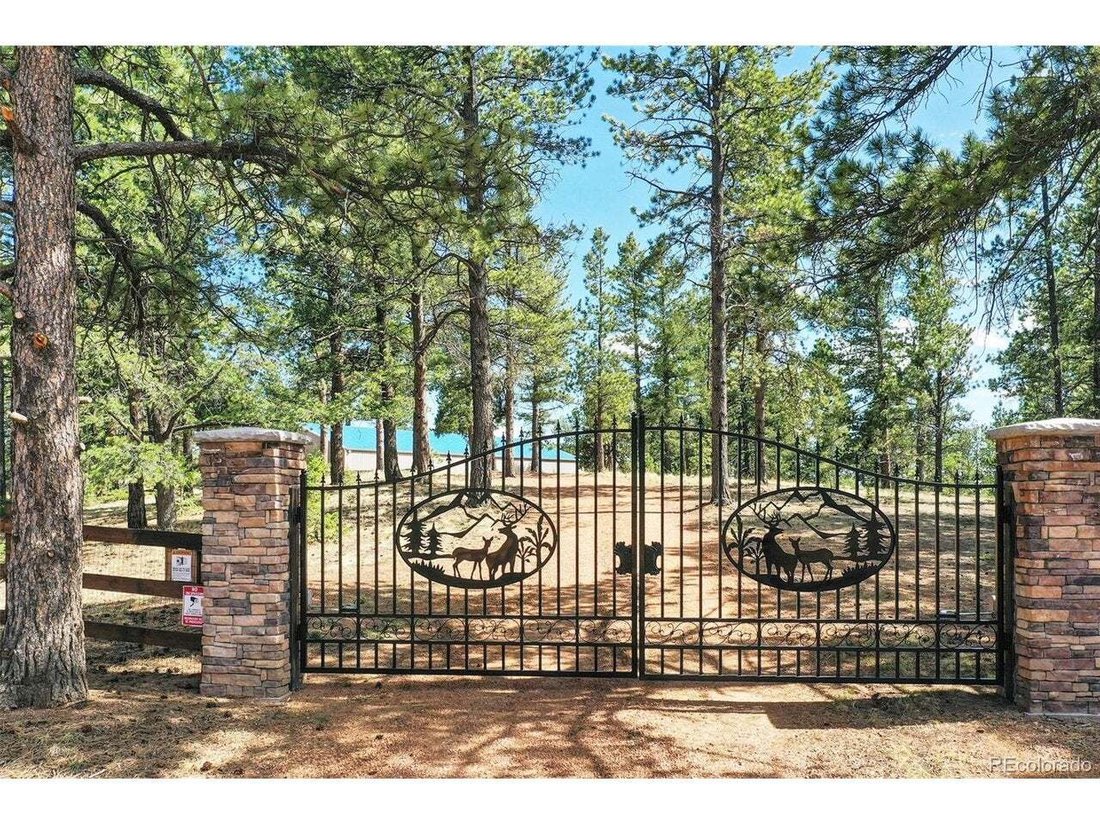 House in Florissant, Colorado, United States 2 - 18601619