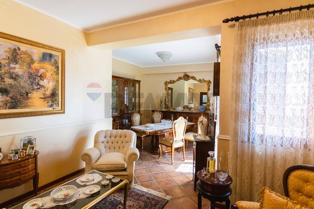 Villa in Belpasso, Sicily, Italy 2 - 18603447