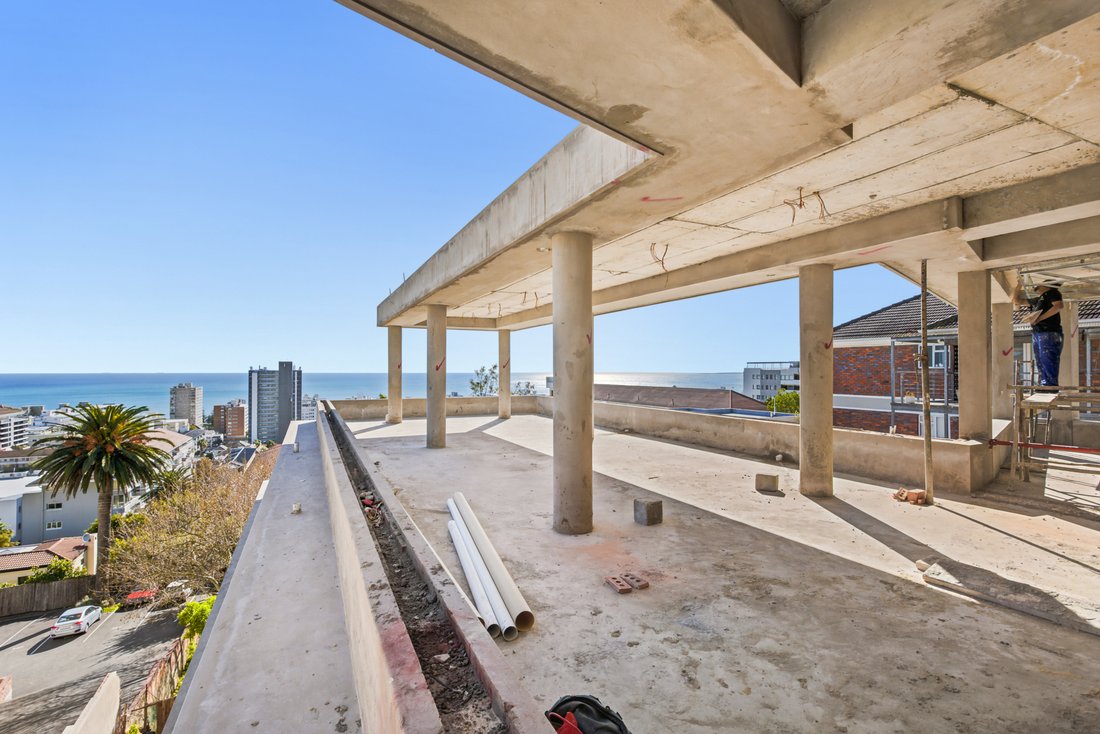 Apartment in Bakoven, Cape Town, South Africa 3 - 18598889