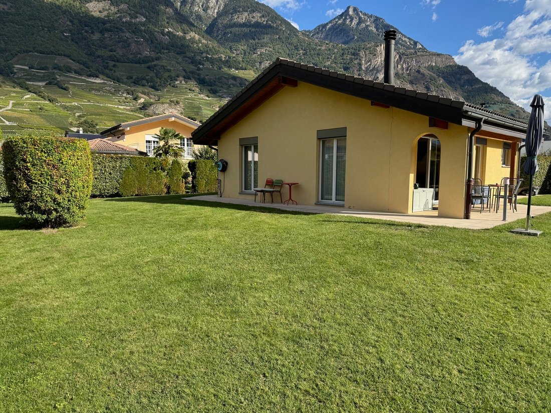Villa in Fully, Valais, Switzerland 4 - 18600063
