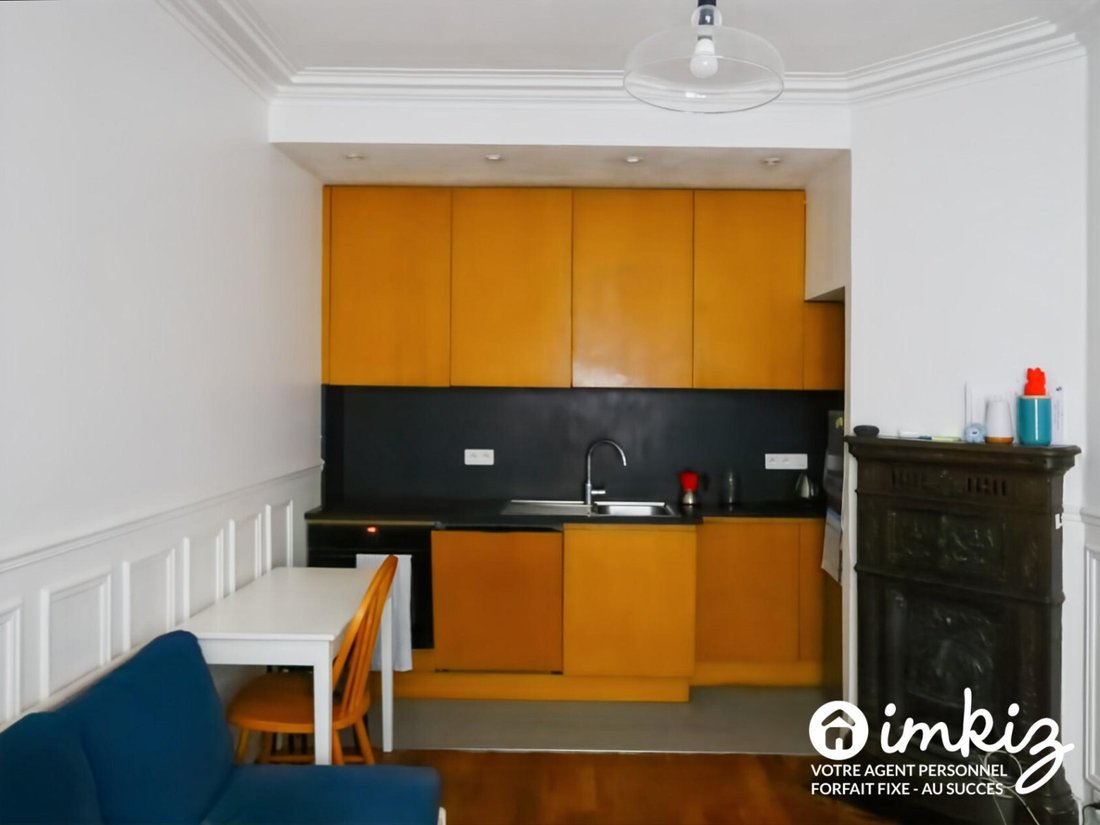 Apartment in Grandes Carrières-Clichy, Paris 18e Arrondissement, Paris 4 - 18596730
