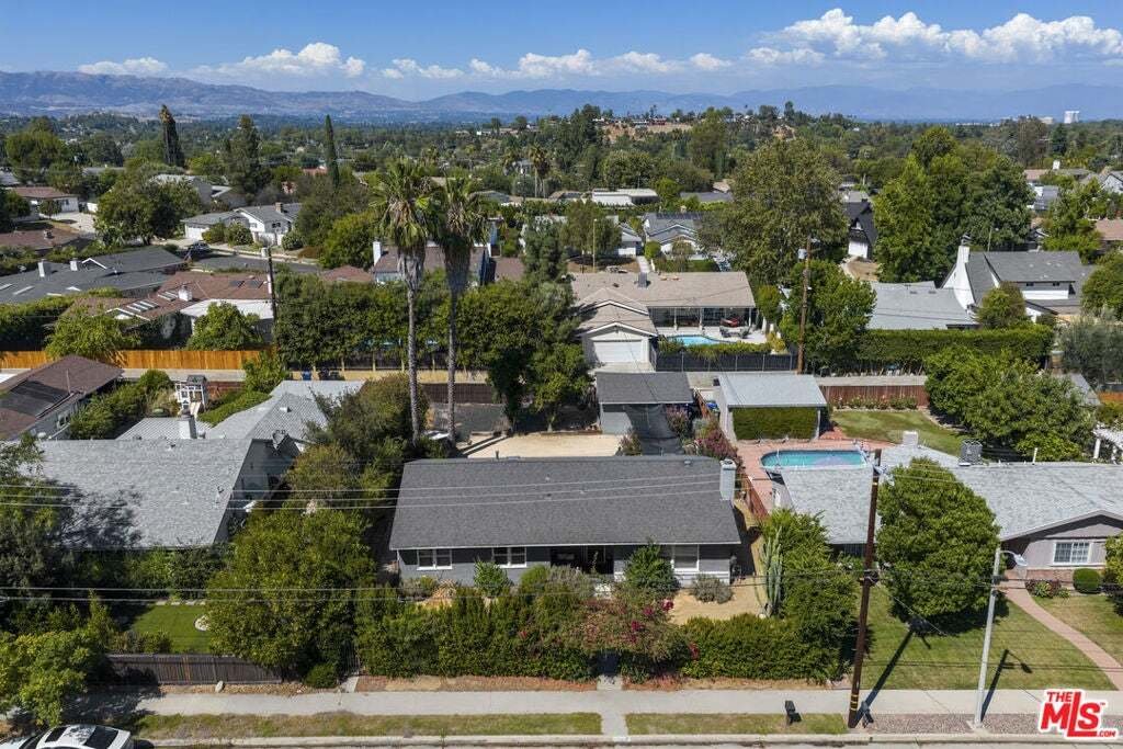 House in Los Angeles, California, United States 5 - 18601037