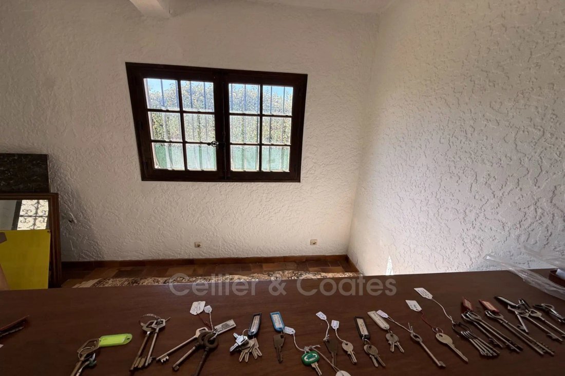 House in Nord Est, Bormes-les-Mimosas, France 5 - 18597474