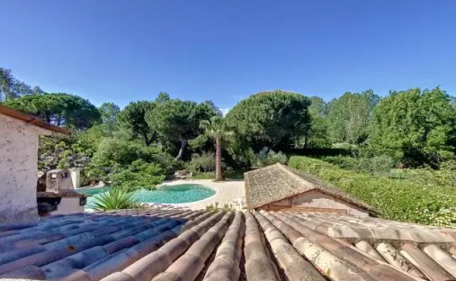 Villa à Fontmerle, Antibes, France 1